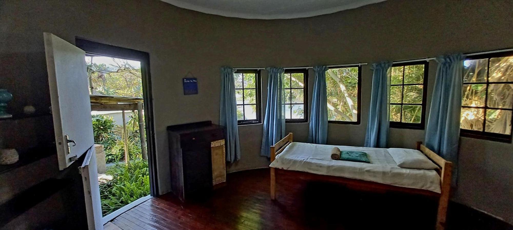 Ikaya Accommodation Psj Port Saint John's Экстерьер фото